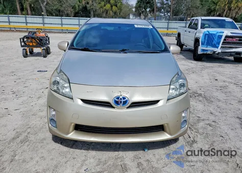 2011 Toyota Prius Two z USA, uszkodzony, nr VIN JTDKN3DU1B0281270
